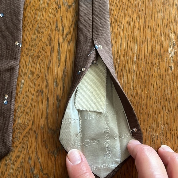 Christian Dior 100% Brown silk tie - Picture 4 of 7